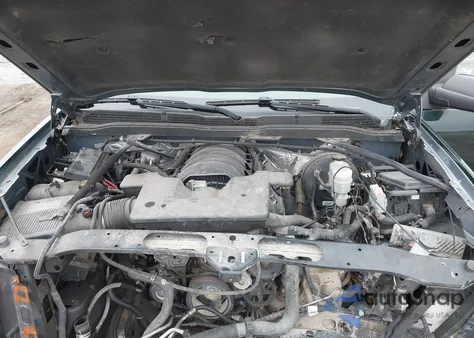 2015 Chevrolet Silverado 1500 1Lt из США, поврежденный, VIN 1GCVKREC3FZ318691